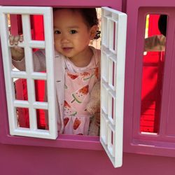 Pleasanton Garden Academy Daycare and Preschool - Outside play