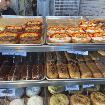 Donut Bar Eastlake - Starting the morning on a sugar rush! - Donuts Near Me - Chula Vista, California Donut Bar Eastlake - Starting the morning on a sugar rush! - Donuts Near Me - Chula Vista, California