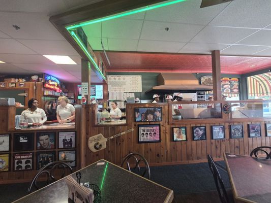 Rosalie's Pizza by null