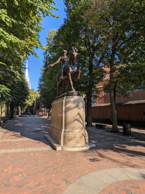 Paul Revere Mall by null