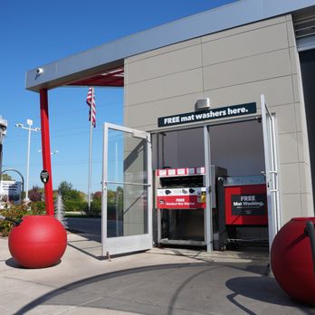 Tommy's Express® Car Wash - Car Wash Near Me - Mounds View, Minnesota Tommy's Express® Car Wash - Car Wash Near Me - Mounds View, Minnesota