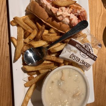Side Street Cafe - Lobster feast - American Near Me - Bar Harbor, Maine
