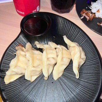 Moshi Moshi - Biscayne Blvd - Dumpling - Sushi Bars Near Me - Miami, Florida