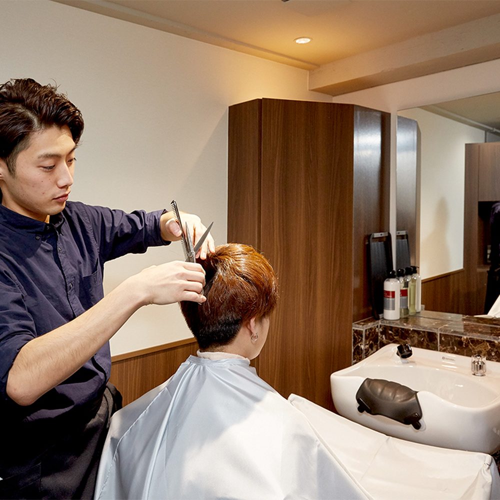 みなとバーバ THE BEST 10 BARBERS near MINATO CITY, 東京都 〒107-0062