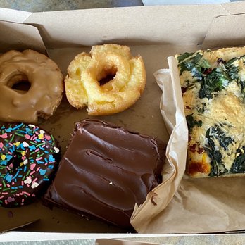 Sisters Bakery - Donuts, brownie, focaccia bread - Bakeries Near Me - Sisters, Oregon Sisters Bakery - Donuts, brownie, focaccia bread - Bakeries Near Me - Sisters, Oregon