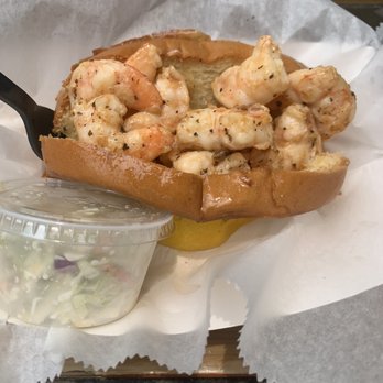 DJ's Clam Shack - Grilled garlic shrimp roll - Seafood Near Me - Key West, Florida