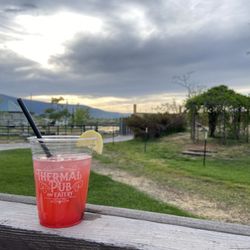 Thermal Pub & Eatery - Strawberry lemonade on the deck.