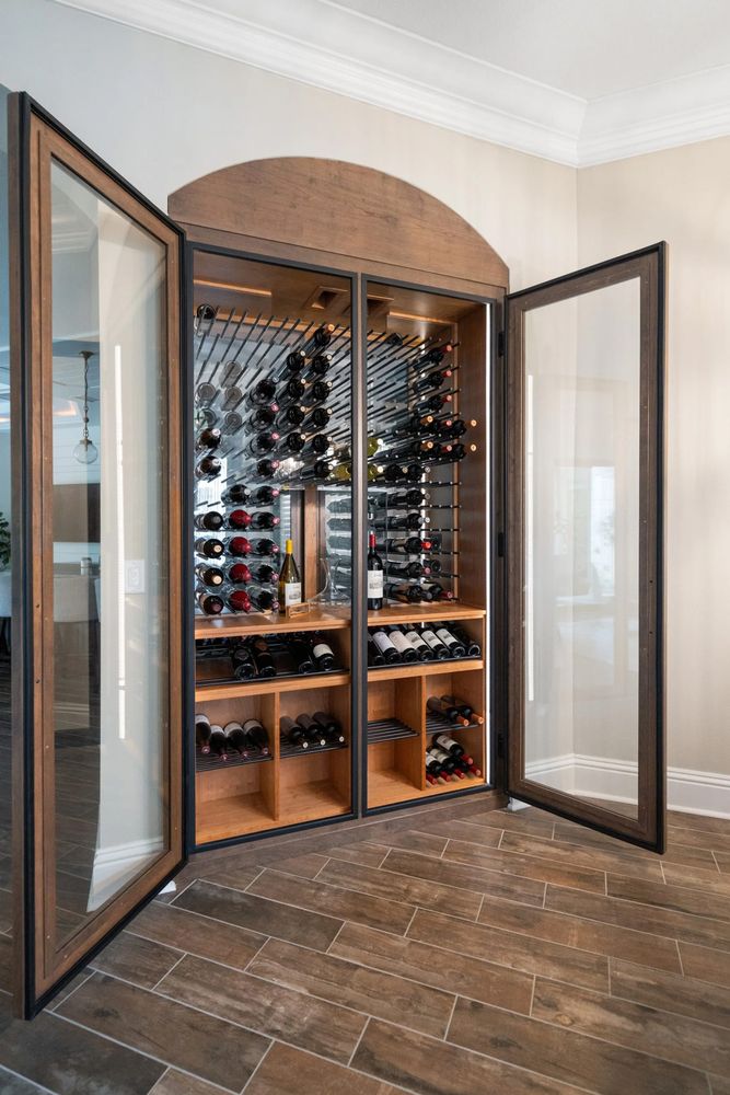 Social spots from Grandeur Cellars