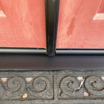 Off The Hinge - Threshold without gaps - Door Sales/Installation Near Me Off The Hinge - Threshold without gaps - Door Sales/Installation Near Me