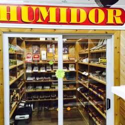 Puff n Stuff - Walking Humidor For Premium Cigar