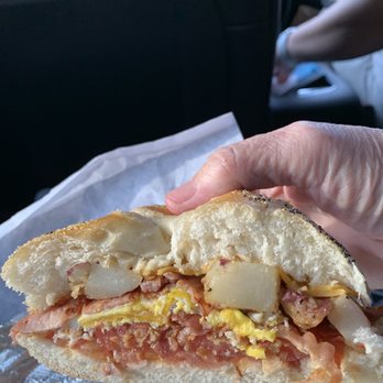 Sandwich Express - Tom Thumb Deluxe - Delis Near Me - Plainview, New York