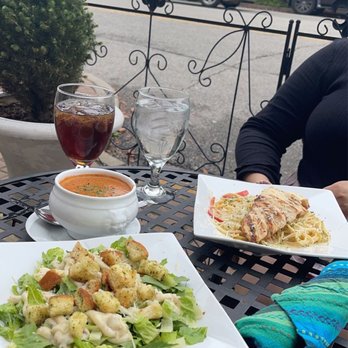 Le Bistro - French Near Me - Huntington, West Virginia