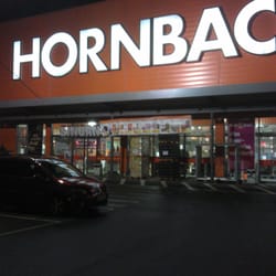 Hornbach - Der Eingang