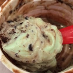 Cold Stone Creamery - Mint mint chocolate chocolate chip. Adı bile çok güzel değil mi!!