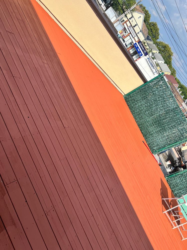 Slide of Crafthub Construction