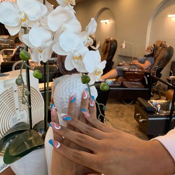 Nail It & Bar - Nail Salons Near Me - Santee, California