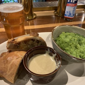 Hawk & Griffin - Veggie pasty (with cheese), mushy peas, Yorkshire Bitter - Pubs Near Me - Vienna, Virginia