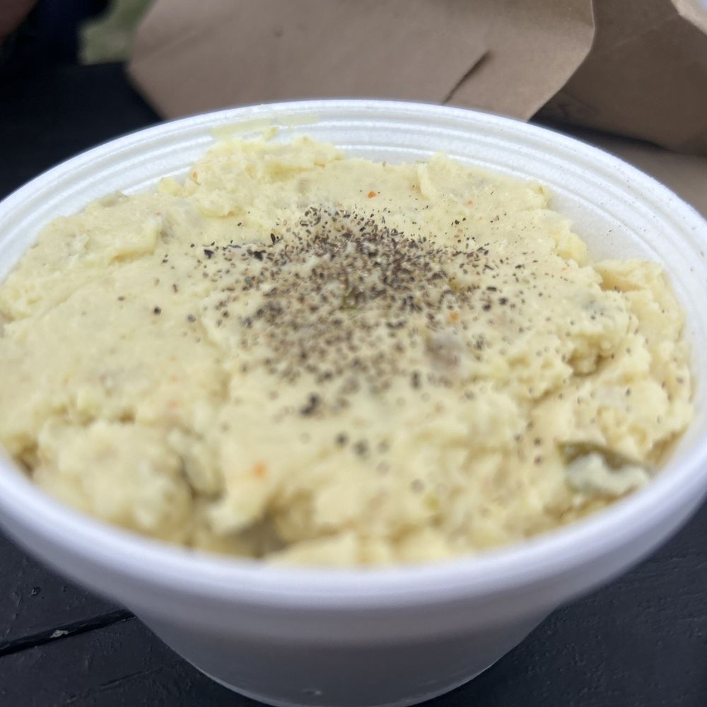 Bobeqs - Food Trucks Near Me - San Antonio, Texas