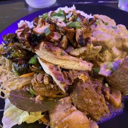 Bry's Filipino Cuisine - Combo plate: good value