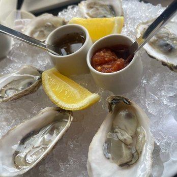 The Frisky Oyster - Pipes Cove Oysters On The Shell - New American Near Me - Greenport, New York