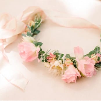 Hollyflora - Beautiful head piece - Florists Near Me - Los Angeles, California Hollyflora - Beautiful head piece - Florists Near Me - Los Angeles, California