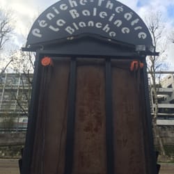 Péniche-Théatre la Baleine Blanche