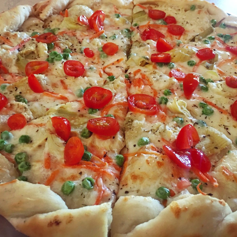 Noble Pie Parlor - Midtown - "The white Gurl" pizza - Chicken Wings Near Me - Reno, Nevada