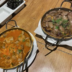 A Tasca - Broad Beans in Spicy Sauce, Chicken Gizzard Stew