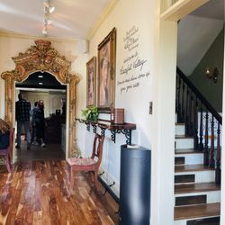 The Olde Bartley House - Interior