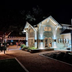 Betsy’s at Evelyn’s Park - Outdoor (behind) space at night