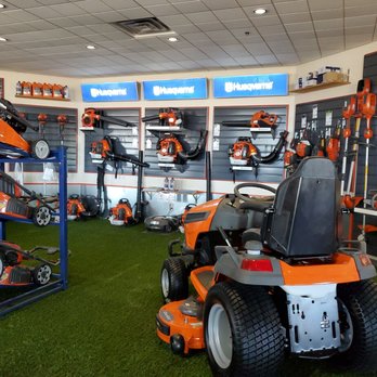 Tractor Bob's - Customized selection of Husqvarna Hand tools for residential and professional users. - Farming Equipment Near Me - Oklahoma City, Oklahoma Tractor Bob's - Customized selection of Husqvarna Hand tools for residential and professional users. - Farming Equipment Near Me - Oklahoma City, Oklahoma