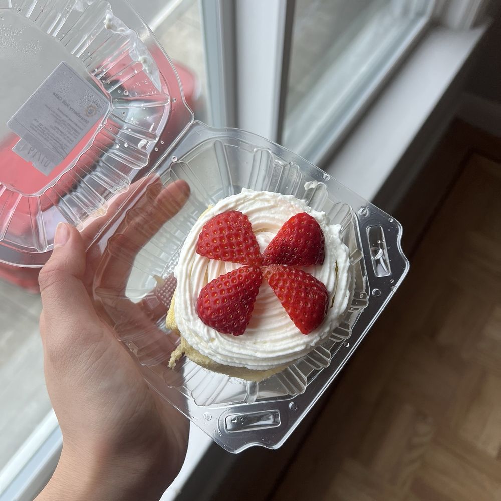 Strawberry cake Strawberry cake