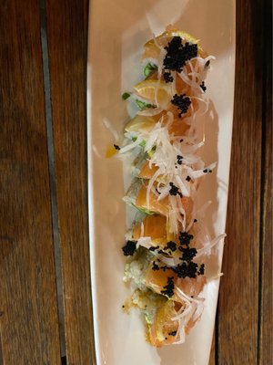 Maru Sushi by null
