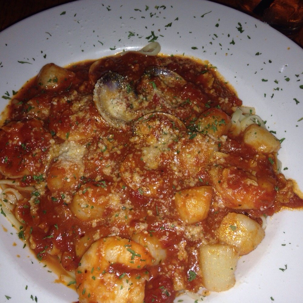 Amici's - Seafood Fra Diavolo - Pizza Near Me - Suffolk, Virginia