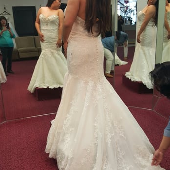 Bridal Showcase - Bridal Near Me - Vista, California