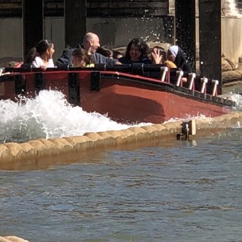 Six Flags Discovery Kingdom - Amusement Parks Near Me - Vallejo, California