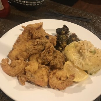 Bluewater Grill - Seafood Near Me - Columbus, Georgia