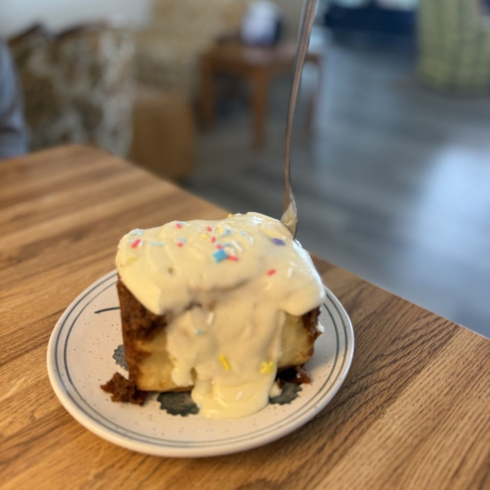 Carrot cake roll Carrot cake roll