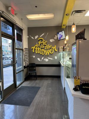 Laurie’s Pie Bar by null
