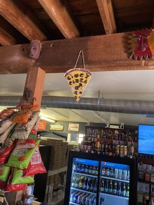 Gino's Pizza by null
