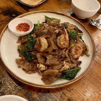 Pai Northern Thai Kitchen - Thai Near Me - Toronto, Ontario