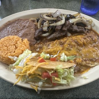 Mi Familia Cafe - Tampiqueña - Mexican Near Me - Laredo, Texas Mi Familia Cafe - Tampiqueña - Mexican Near Me - Laredo, Texas