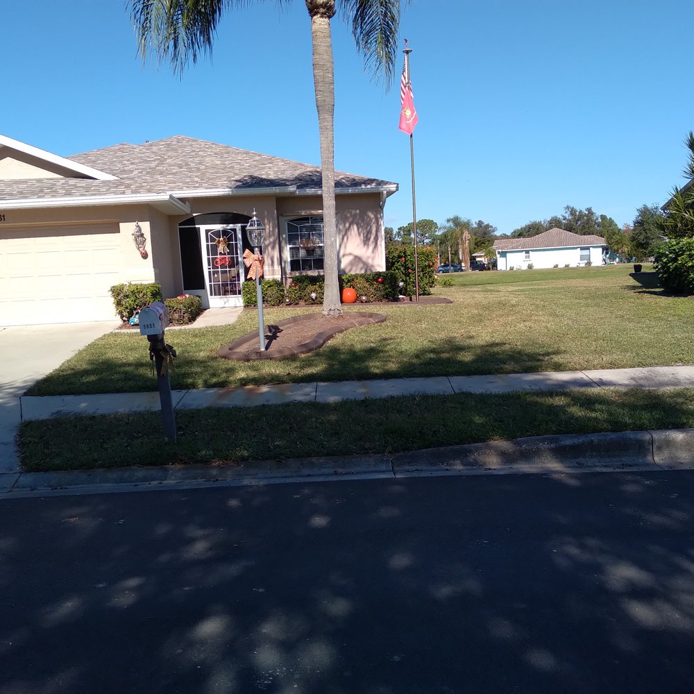 Curb Pro's - Front yard - Masonry/Concrete Near Me - Bradenton, Florida Curb Pro's - Front yard - Masonry/Concrete Near Me - Bradenton, Florida