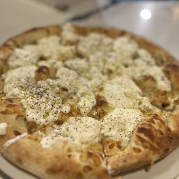 La Botte Ristorante - White pizza - Italian Near Me - White Plains, New York La Botte Ristorante - White pizza - Italian Near Me - White Plains, New York
