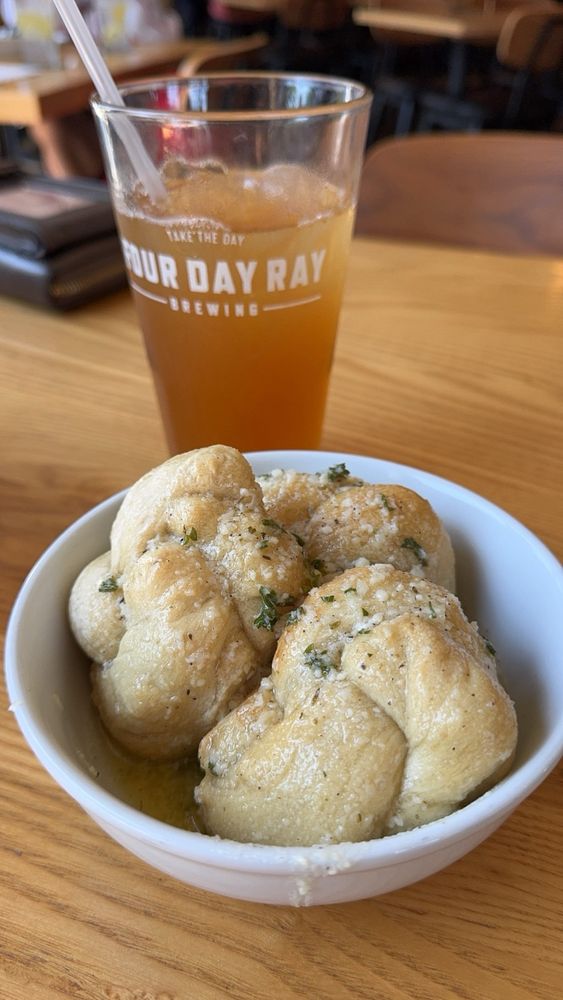 Food from Four Day Ray Brewing Yorktown