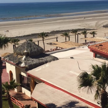 Playa Bonita - View from up top. Tide is still low - Beaches Near Me - Puerto Peñasco, SON