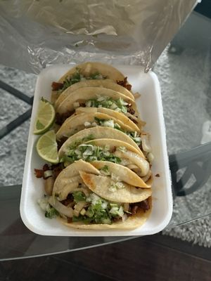 Tacos El Mosco by null