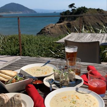 Redfish - a picnic table with a view of the ocean - Seafood Near Me - Port Orford, Oregon