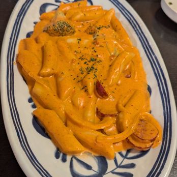 Bapbo Korean Restaurant - Rose dukbokki - Korean Near Me - Toronto, Ontario