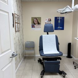 Suncoast Skin Solutions - Patient room